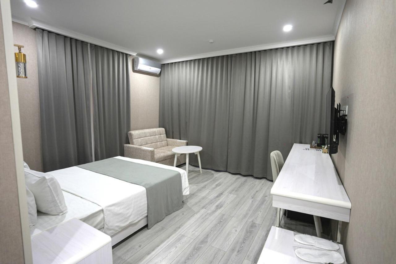 Moffah Grand Hotel Tachkent Chambre photo